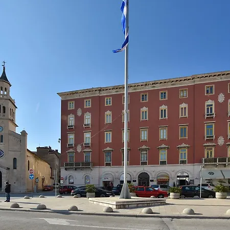 Mii Bajamonti Palace